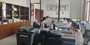 樱桃视频客服部場（chǎng）景（jǐng）